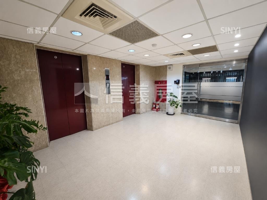 忠孝東路企業旗艦總部房屋室內格局與周邊環境