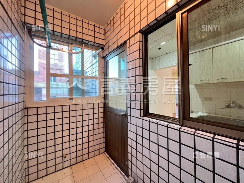 海天★高樓層視野戶附車位房屋室內格局與周邊環境