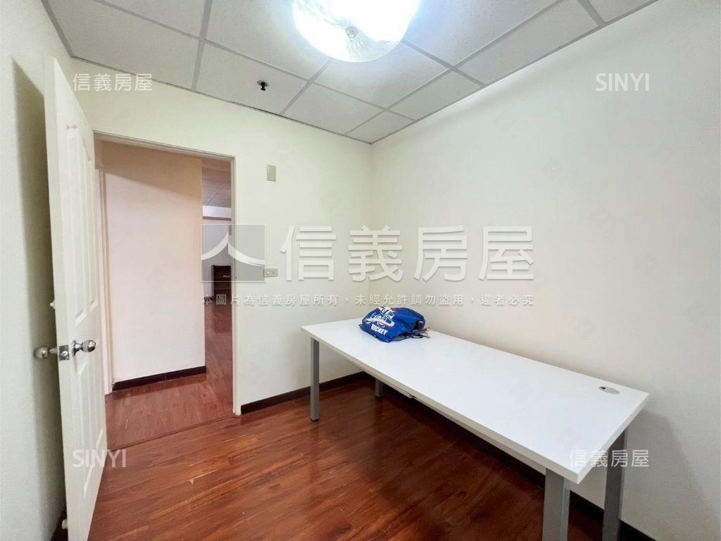 海天★高樓層視野戶附車位房屋室內格局與周邊環境