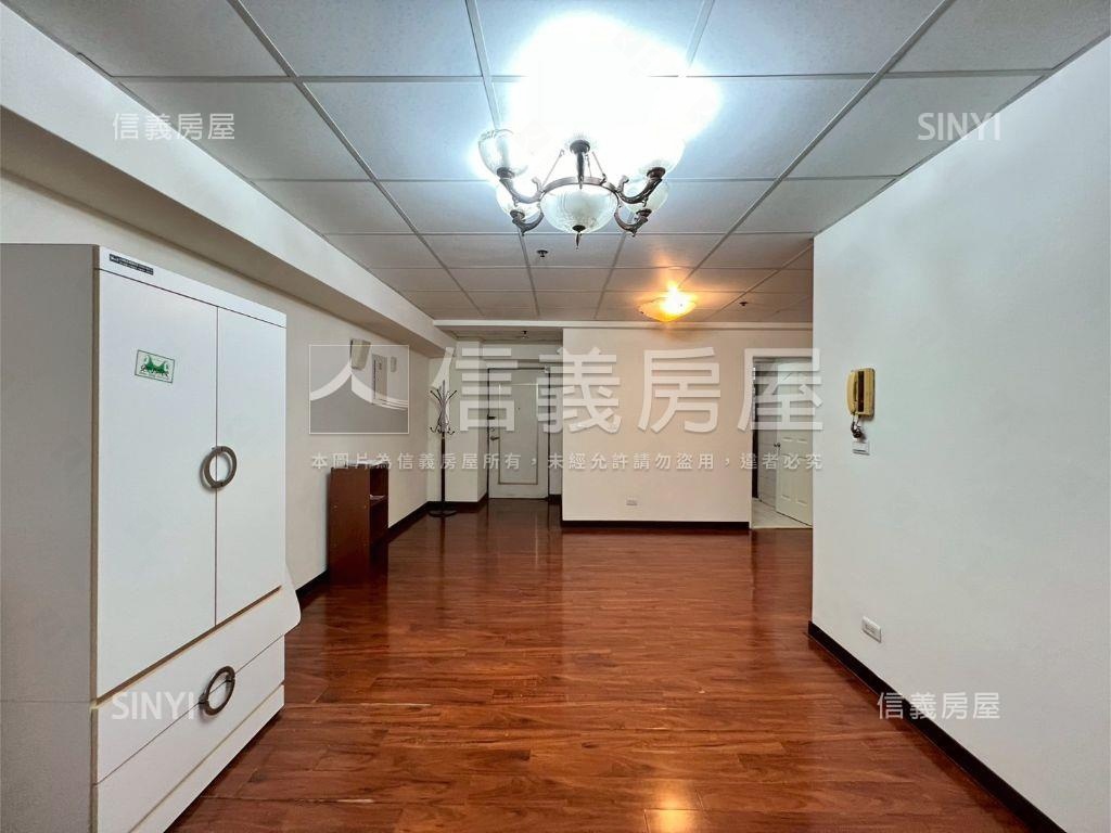 海天★高樓層視野戶附車位房屋室內格局與周邊環境