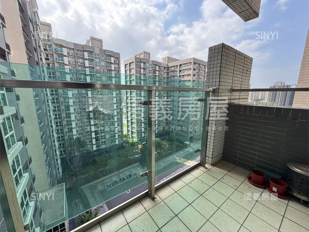 峇里ＶＩＴＡ三面採光四房房屋室內格局與周邊環境