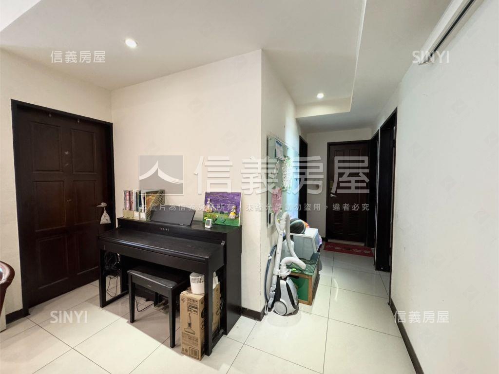 峇里ＶＩＴＡ三面採光四房房屋室內格局與周邊環境