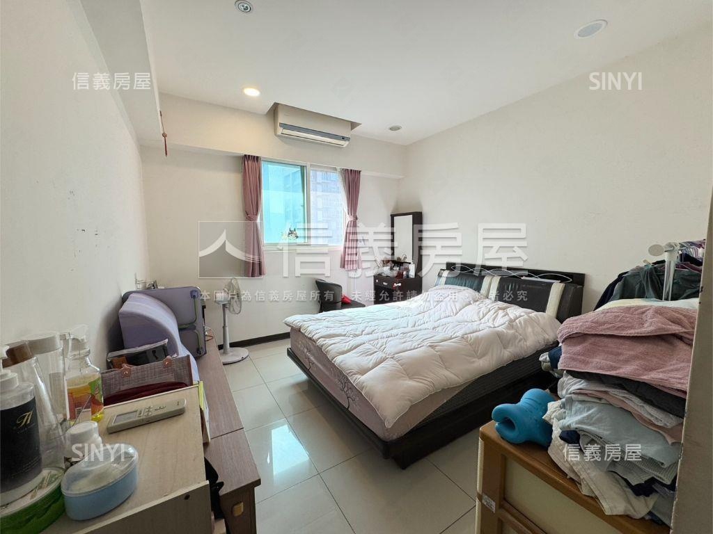 峇里ＶＩＴＡ三面採光四房房屋室內格局與周邊環境