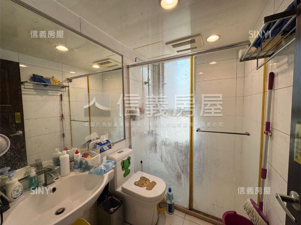 峇里ＶＩＴＡ三面採光四房房屋室內格局與周邊環境