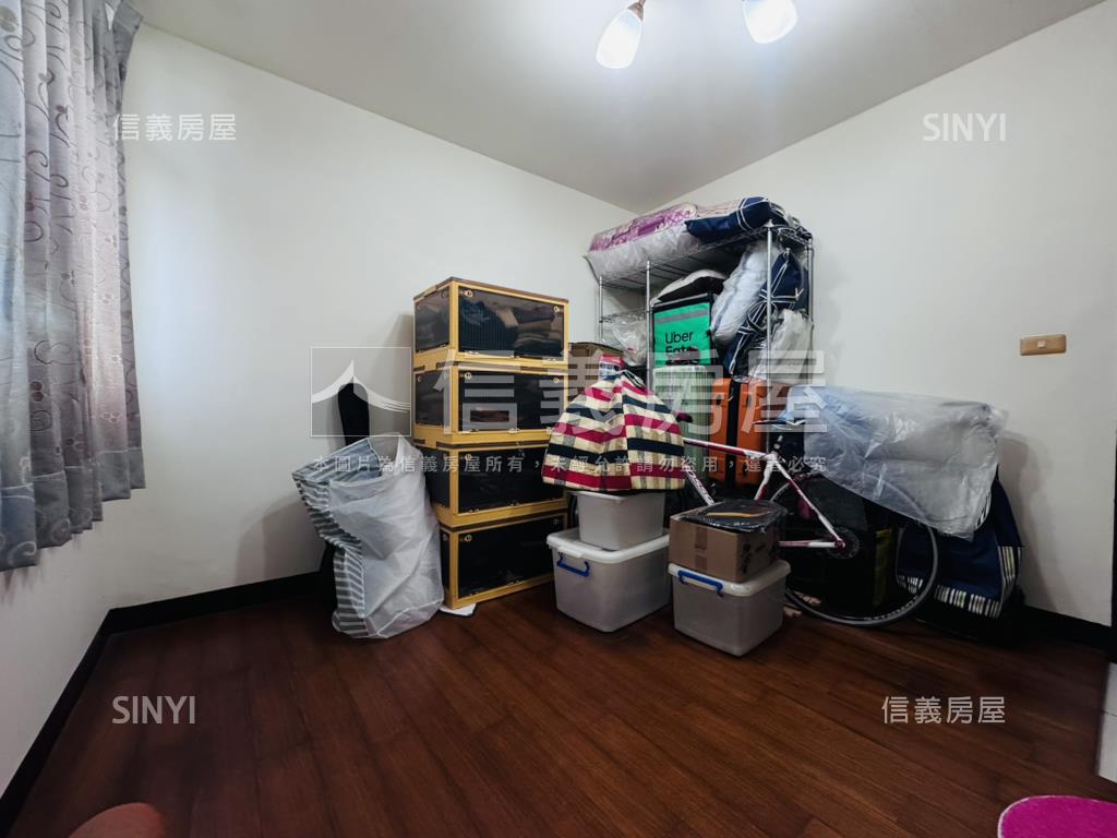 德興三面採光五樓寓房屋室內格局與周邊環境