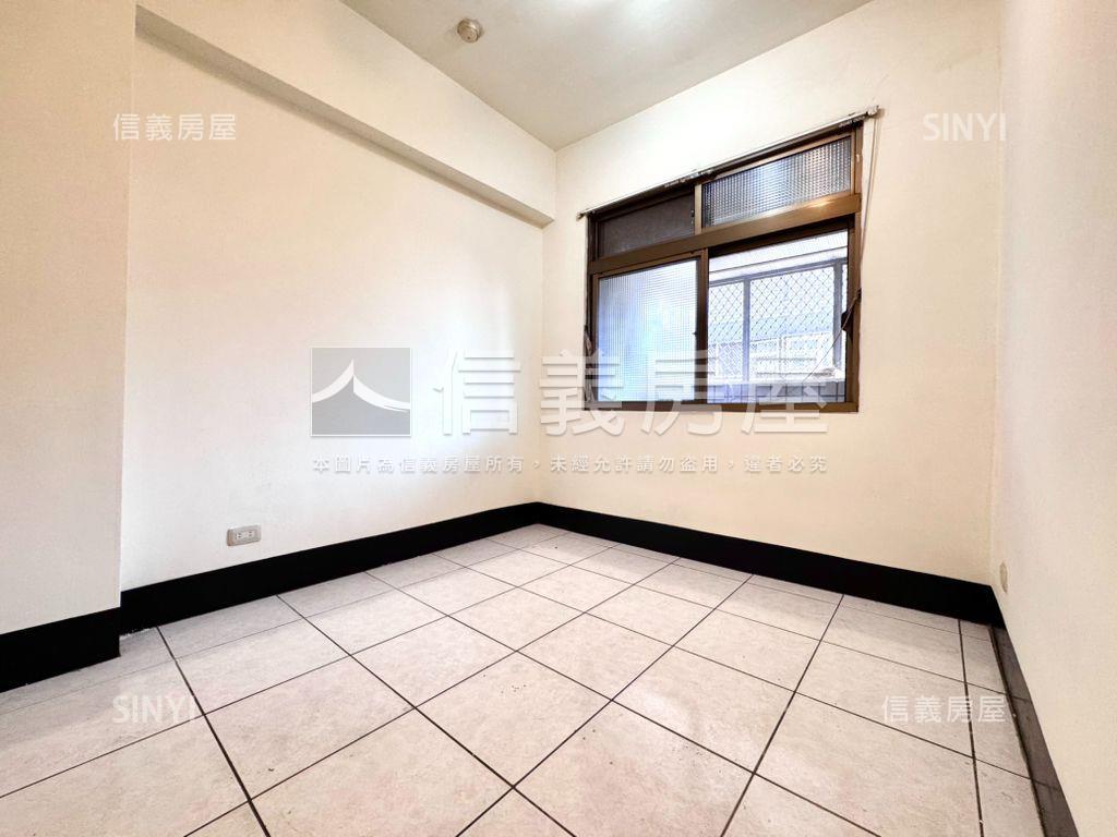 正文心南路低總價三房房屋室內格局與周邊環境