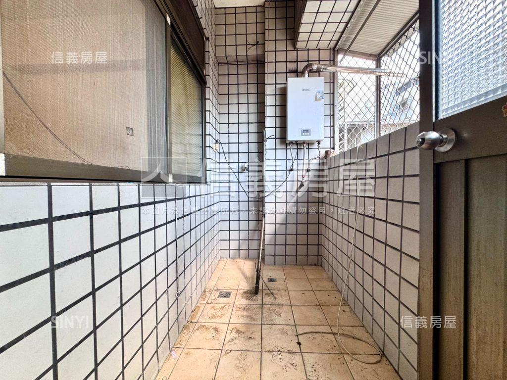 正文心南路低總價三房房屋室內格局與周邊環境