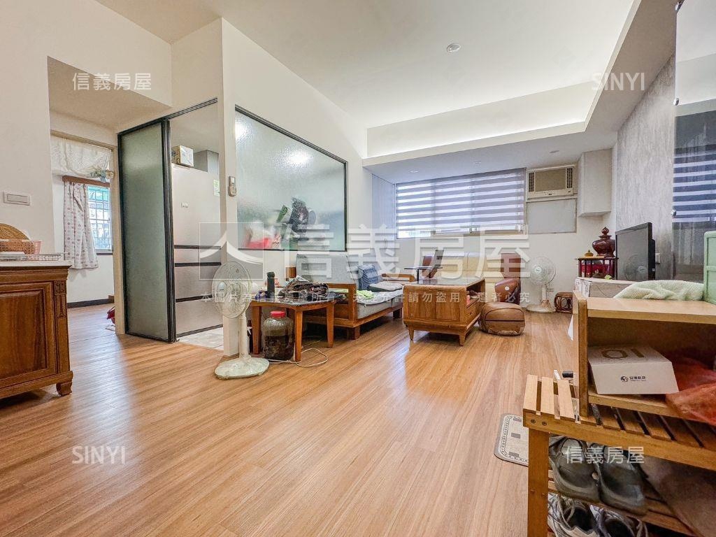 崇倫學區裝潢電梯兩房房屋室內格局與周邊環境