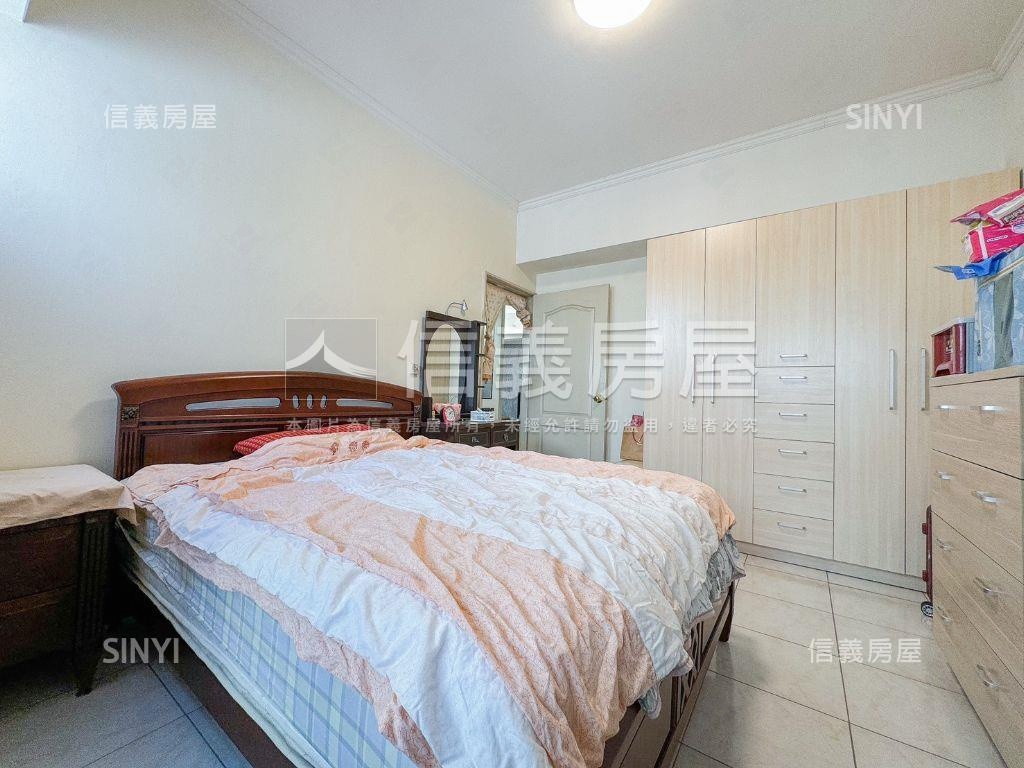 崇倫學區裝潢電梯兩房房屋室內格局與周邊環境