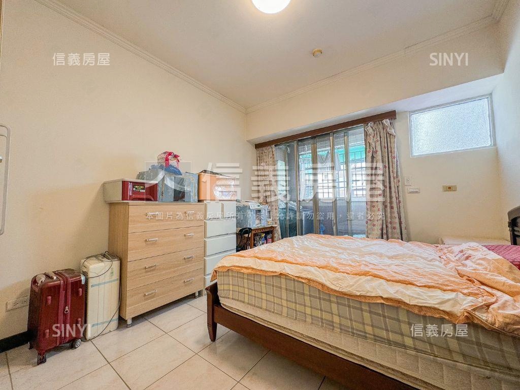 崇倫學區裝潢電梯兩房房屋室內格局與周邊環境