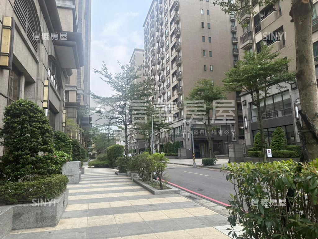 歡迎賞屋宏築校園綠景四房房屋室內格局與周邊環境