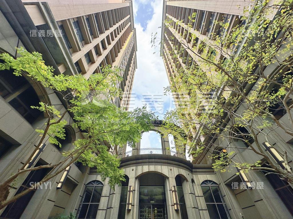 歡迎賞屋宏築校園綠景四房房屋室內格局與周邊環境