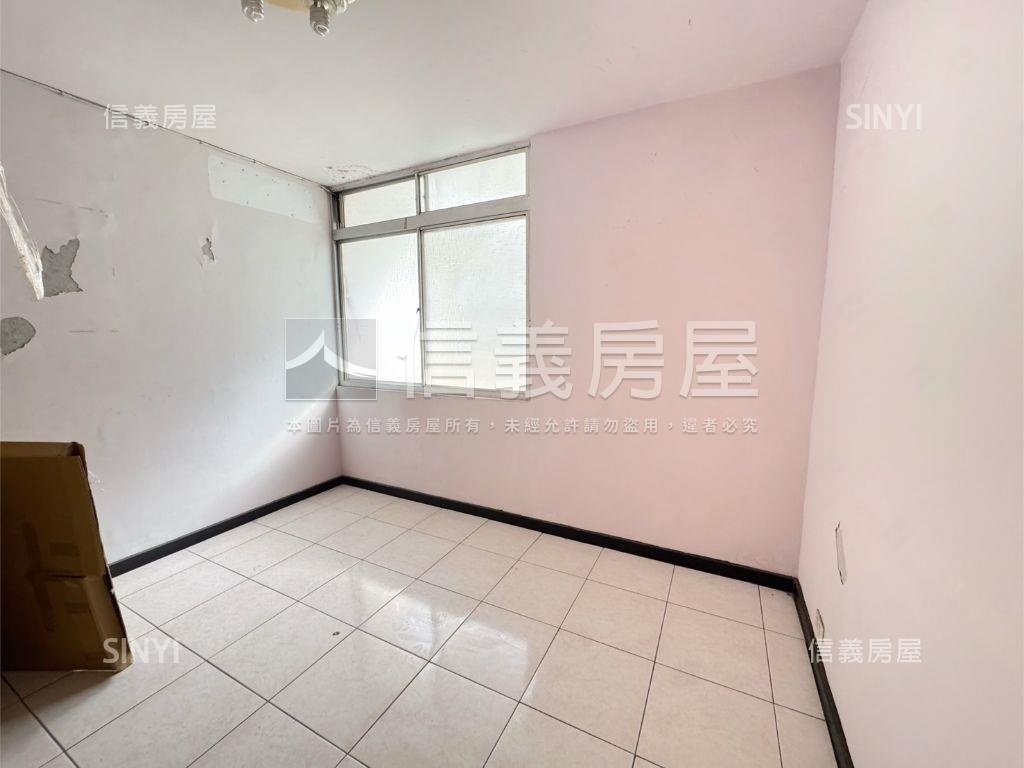 專任！市區靜巷黃金三樓房屋室內格局與周邊環境