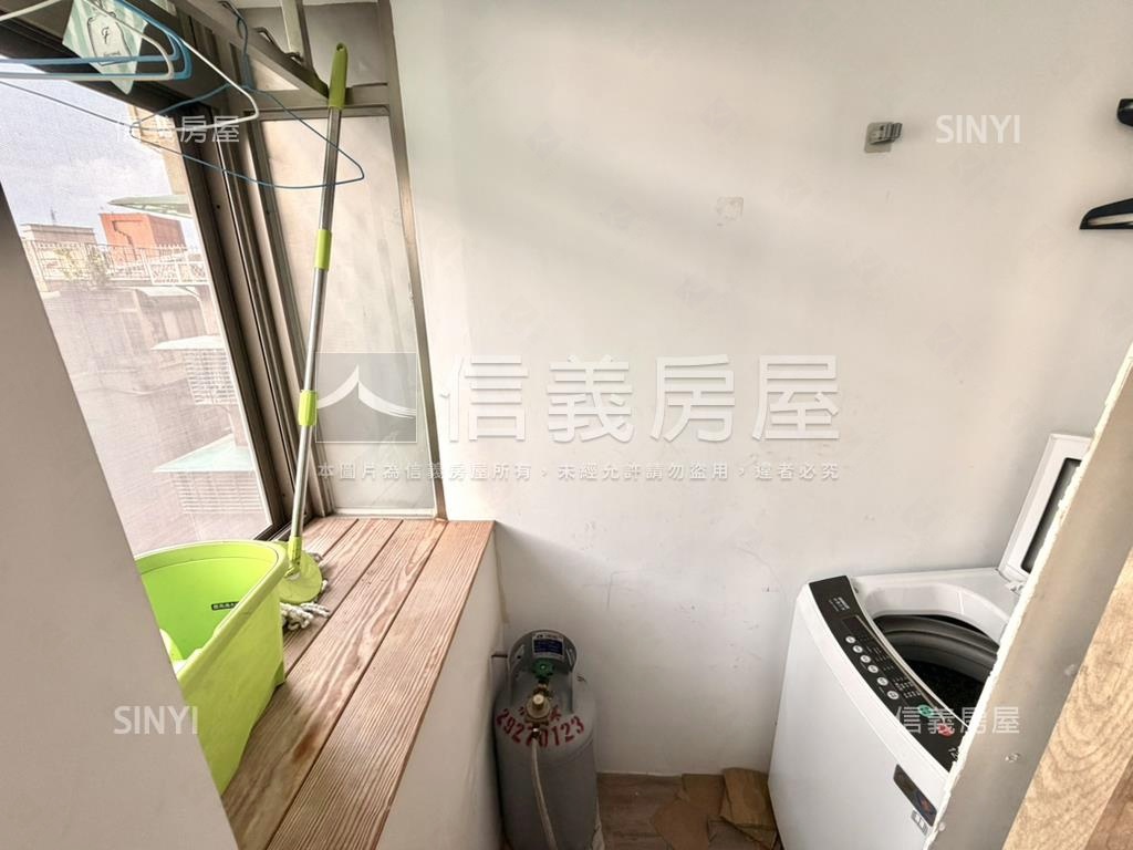 美妝重慶南邊間公寓房屋室內格局與周邊環境