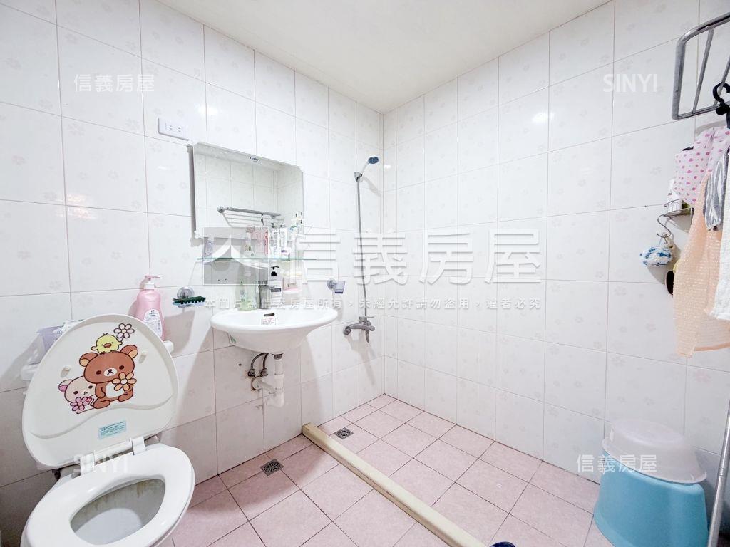 巨蛋捷運日光木語美三房房屋室內格局與周邊環境