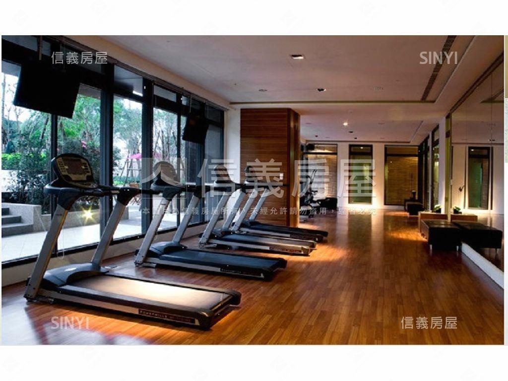 中港首璽朝南高樓美屋房屋室內格局與周邊環境