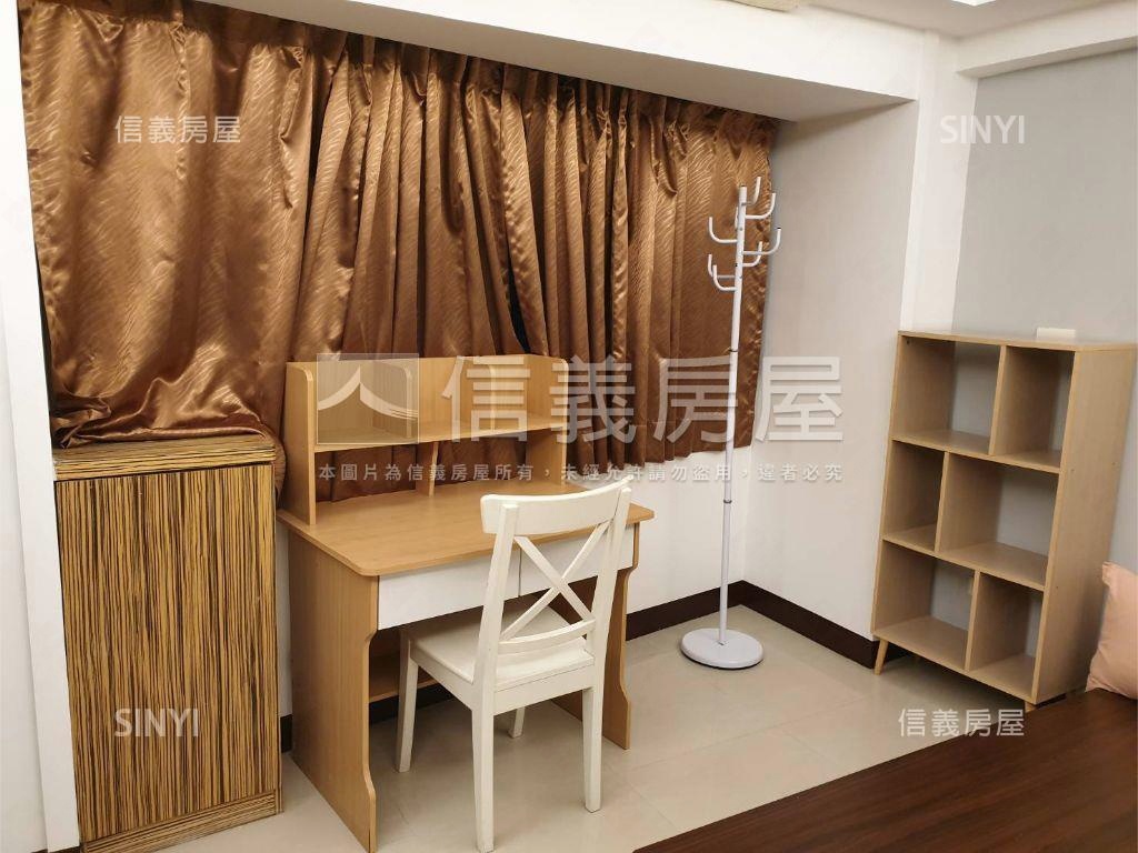 低總價稀有電梯套房房屋室內格局與周邊環境