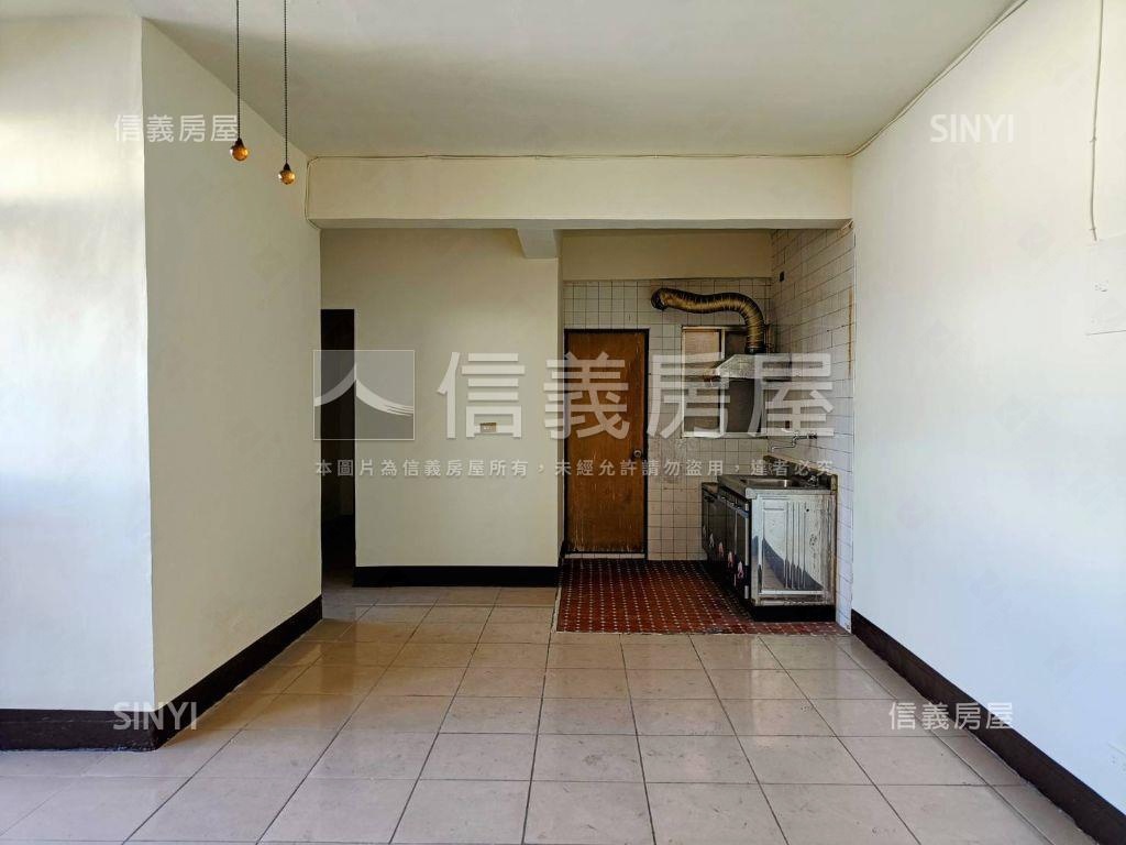 近五王國小水水兩房寓房屋室內格局與周邊環境