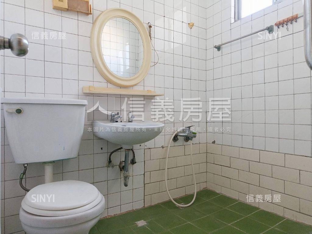 近五王國小水水兩房寓房屋室內格局與周邊環境