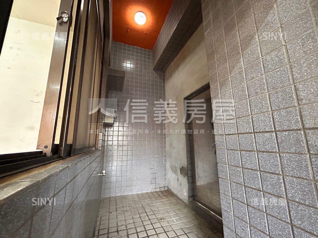 專任大唐江山．面寬店面房屋室內格局與周邊環境