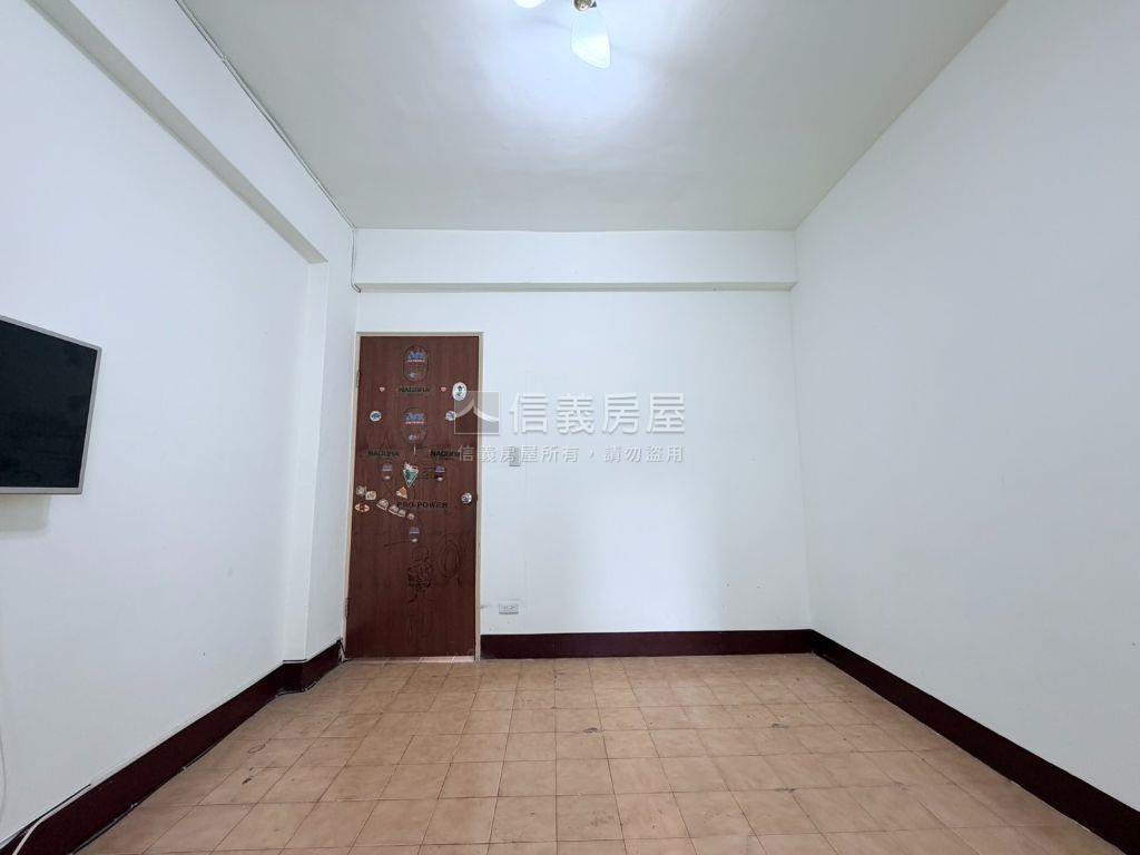 景平捷運一層一戶四房雅寓房屋室內格局與周邊環境
