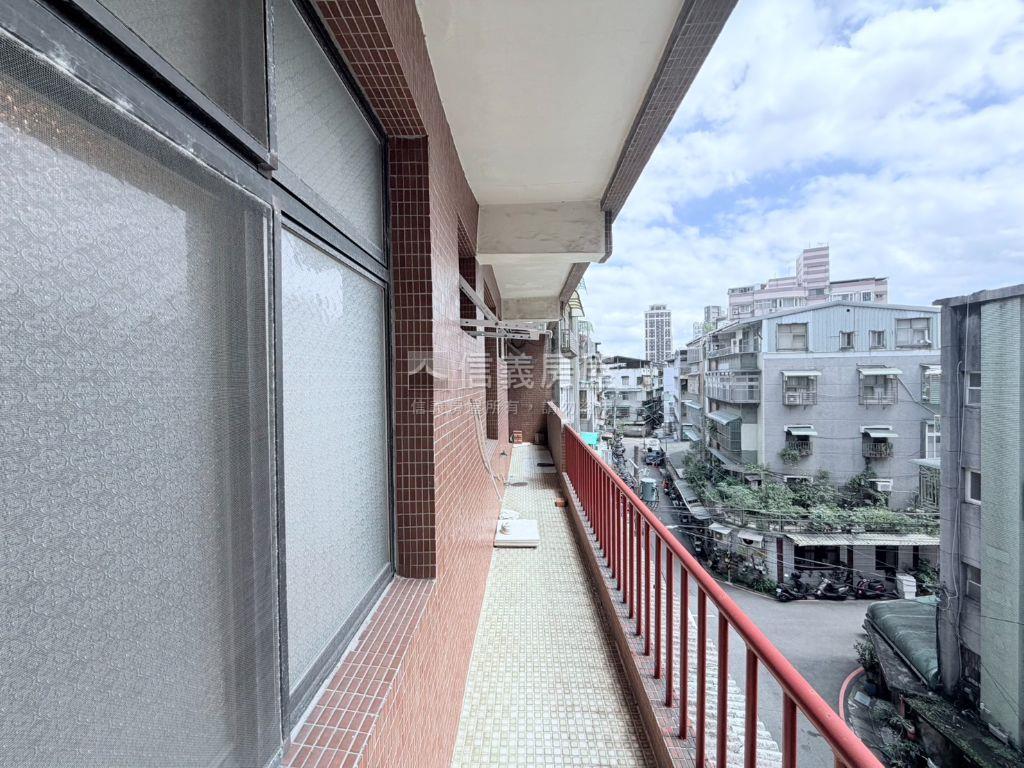 景平捷運一層一戶四房雅寓房屋室內格局與周邊環境