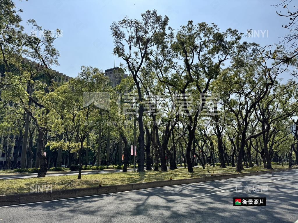 仁愛路三段稀有車位釋出房屋室內格局與周邊環境