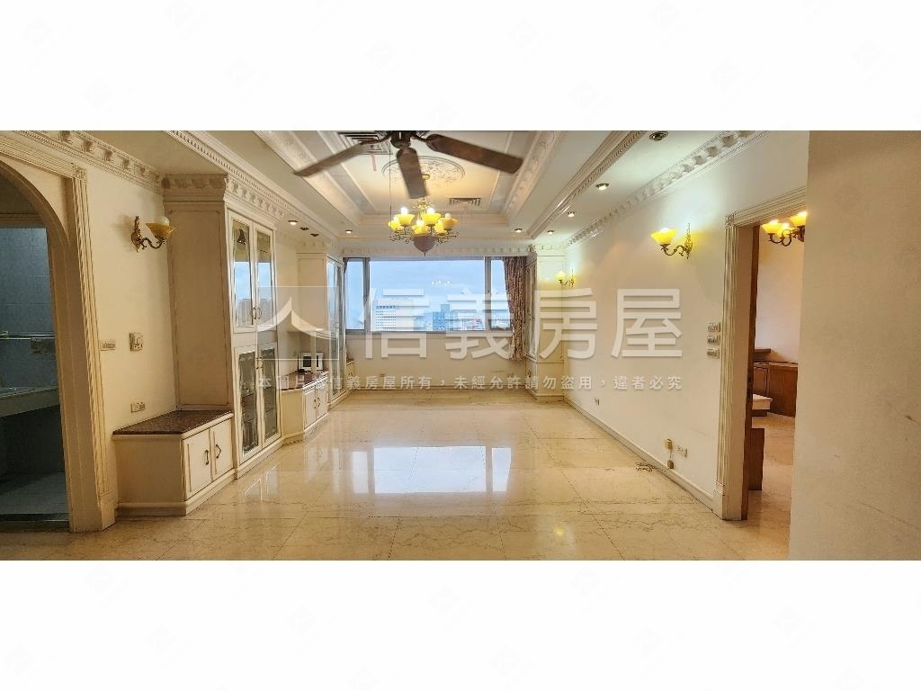 國際名紳後棟景觀房屋室內格局與周邊環境