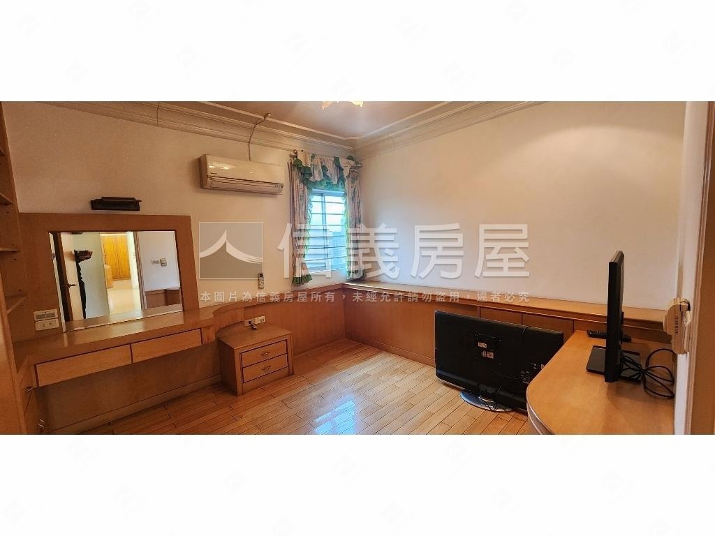 國際名紳後棟景觀房屋室內格局與周邊環境