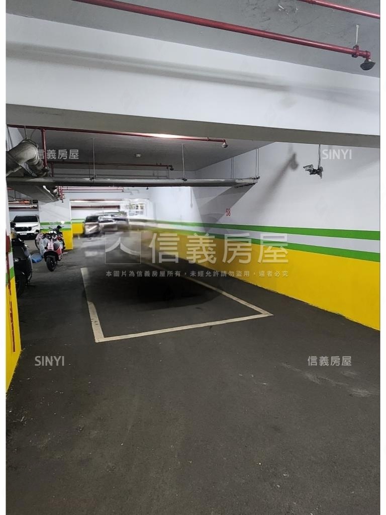國際名紳後棟景觀房屋室內格局與周邊環境