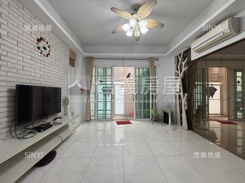 善化｜陽光加州美車墅房屋室內格局與周邊環境