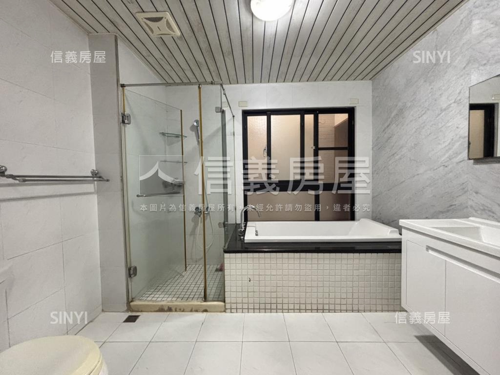 善化｜陽光加州美車墅房屋室內格局與周邊環境