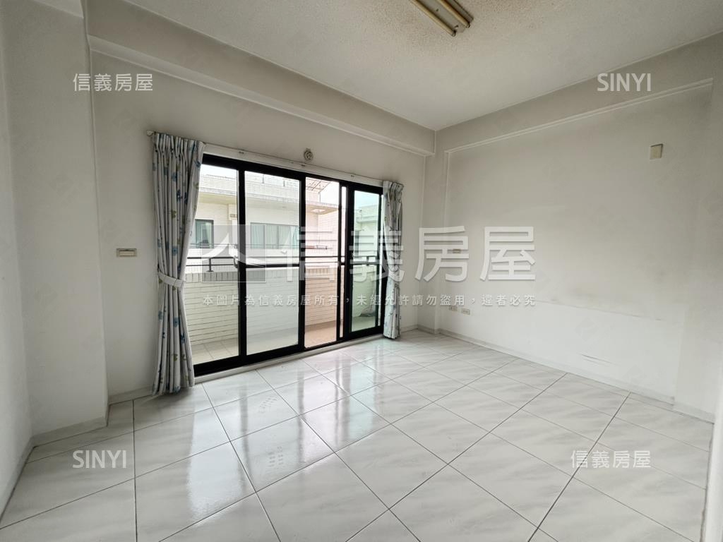 善化｜陽光加州美車墅房屋室內格局與周邊環境