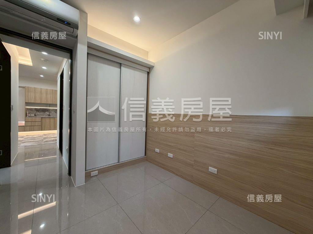 沐極兩房電梯車位房屋室內格局與周邊環境