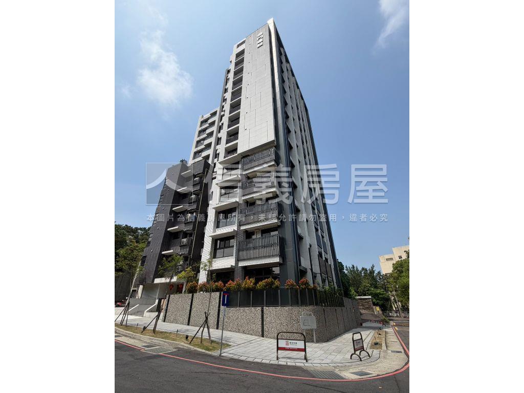 沐極兩房電梯車位房屋室內格局與周邊環境