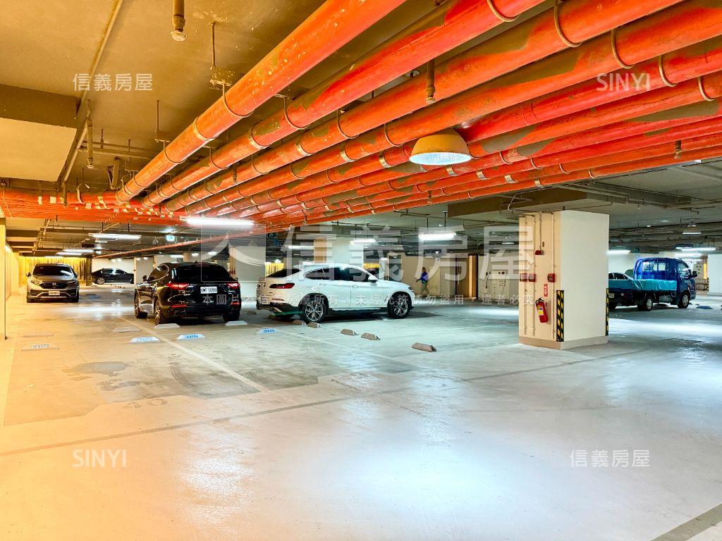 亞昕喜徠登稀有兩房兩衛房屋室內格局與周邊環境