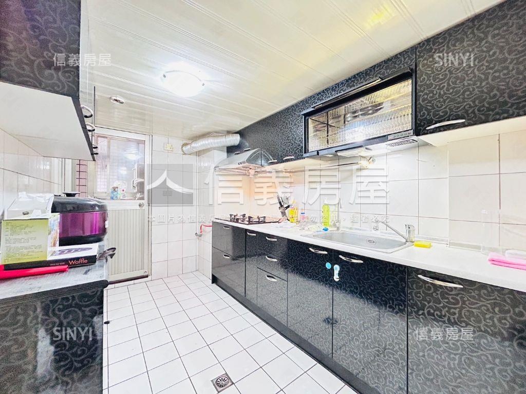 高ＣＰ值美屋帶平面大車位房屋室內格局與周邊環境