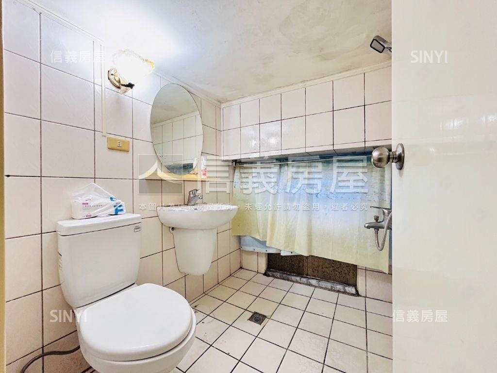 高ＣＰ值美屋帶平面大車位房屋室內格局與周邊環境