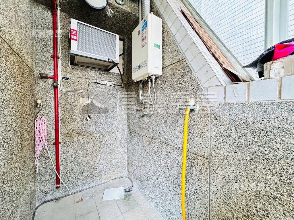晴光３房・內湖捷運景觀宅房屋室內格局與周邊環境