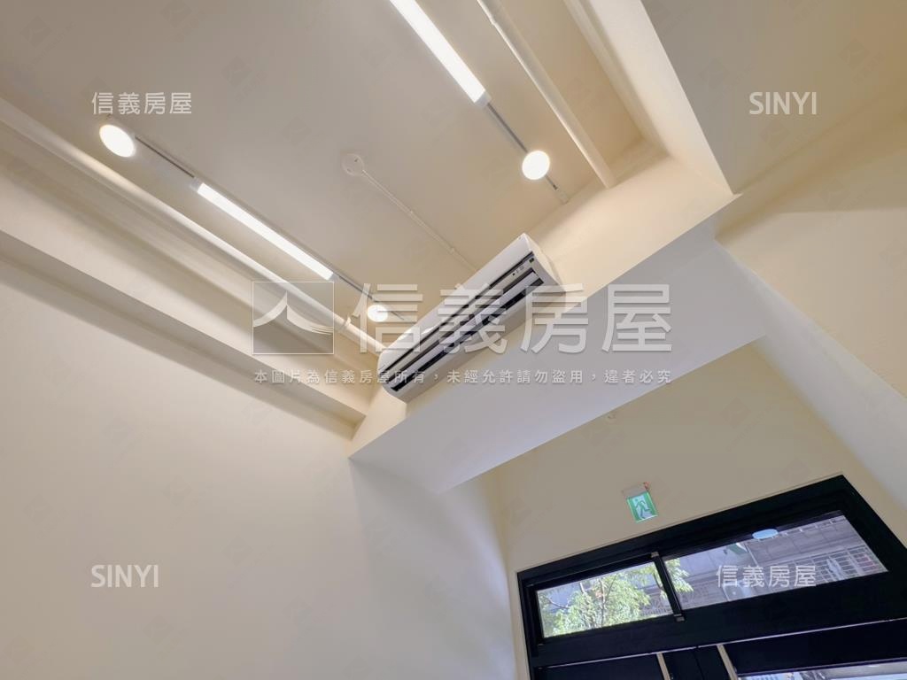 怡富宜家金店面房屋室內格局與周邊環境