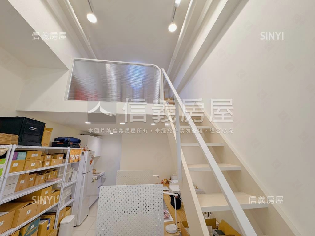 怡富宜家金店面房屋室內格局與周邊環境