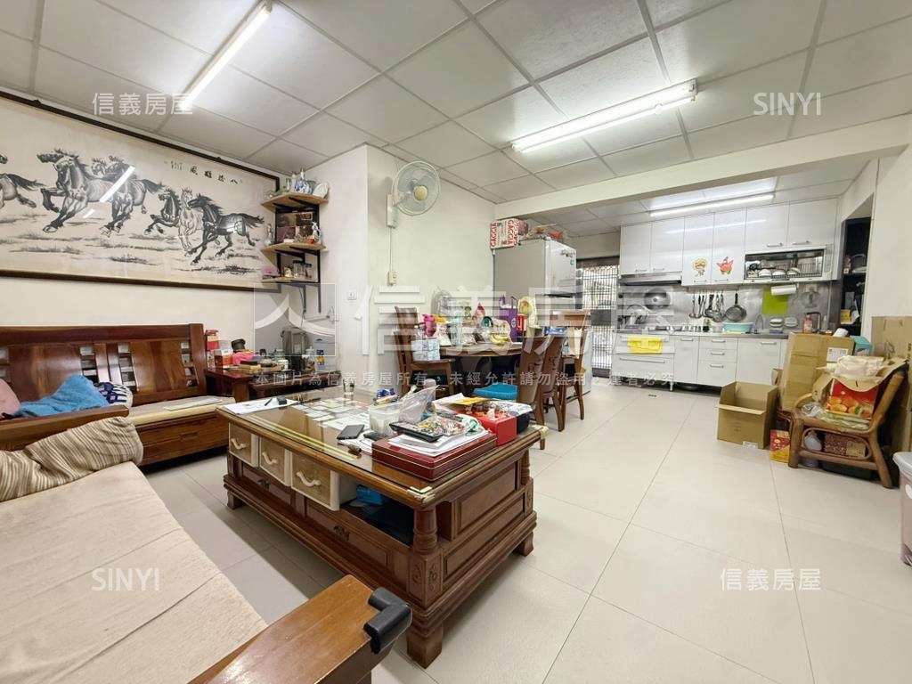 近水湳市場大面寬住家房屋室內格局與周邊環境