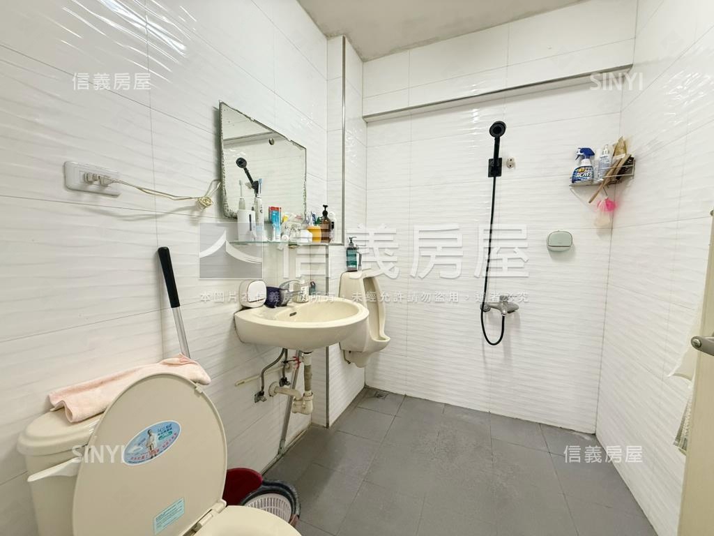 近水湳市場大面寬住家房屋室內格局與周邊環境