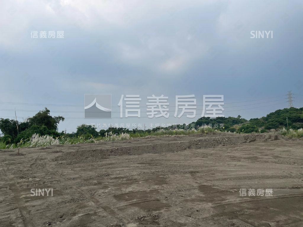 大寮土地四單位房屋室內格局與周邊環境