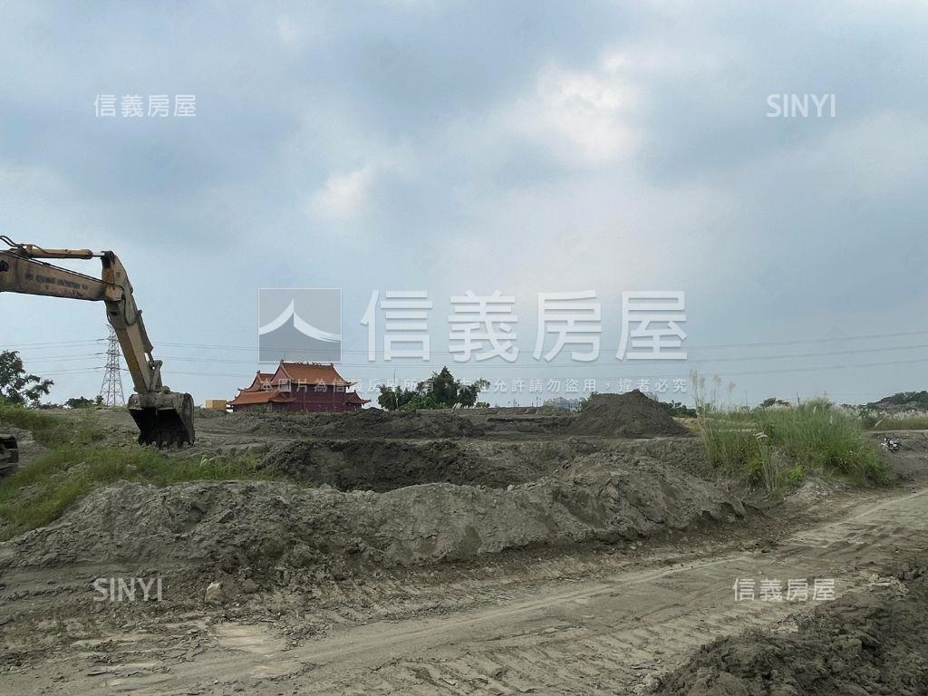 大寮土地四單位房屋室內格局與周邊環境