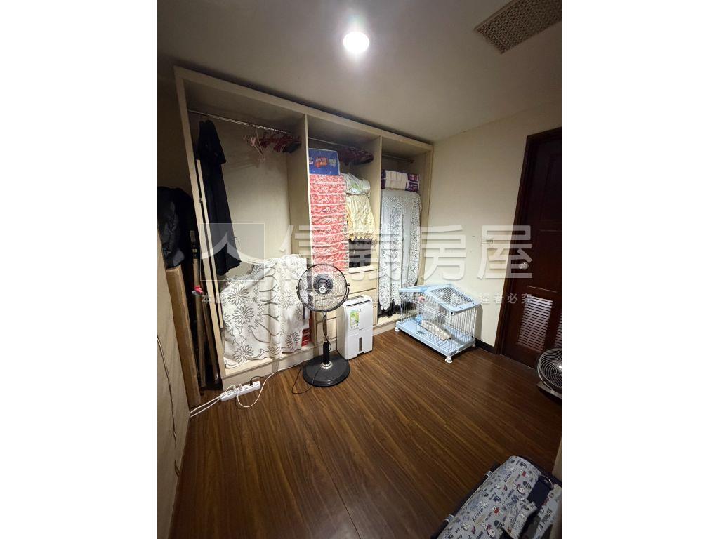 雙子星觀天下北門捷運站房屋室內格局與周邊環境