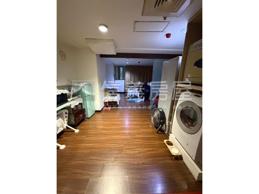 雙子星觀天下北門捷運站房屋室內格局與周邊環境