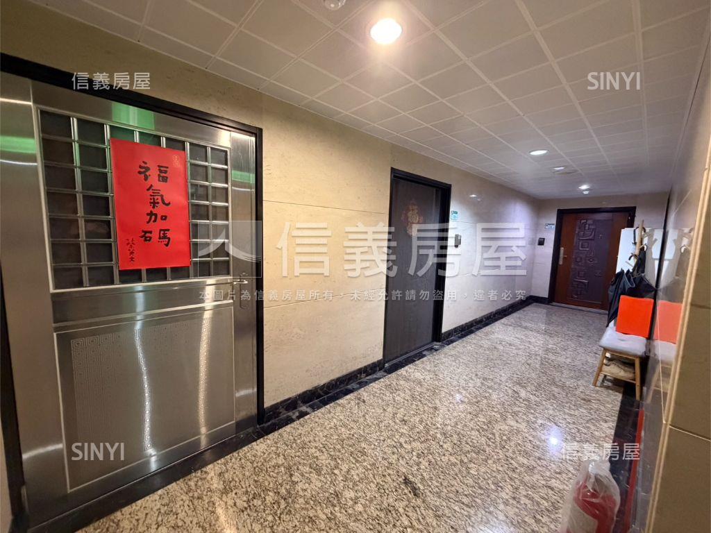 雙子星觀天下北門捷運站房屋室內格局與周邊環境