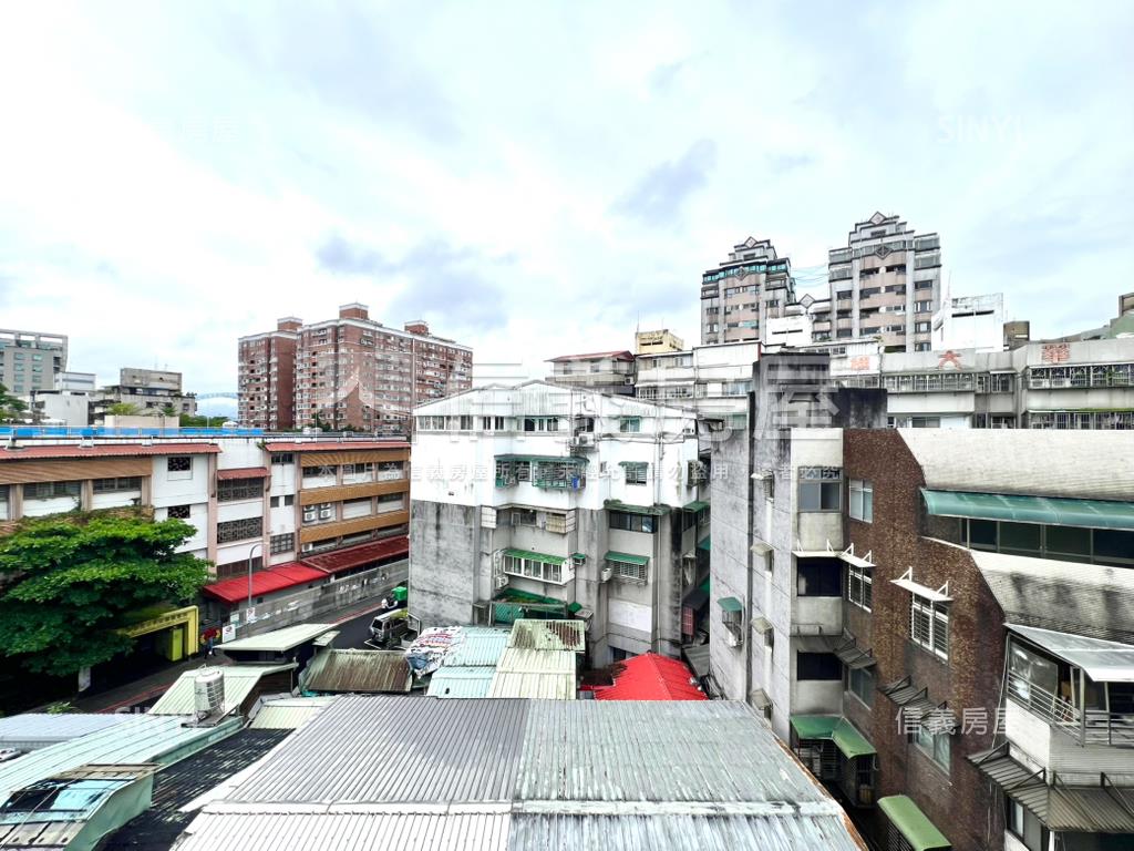 中正邊間．陽光書香美寓房屋室內格局與周邊環境