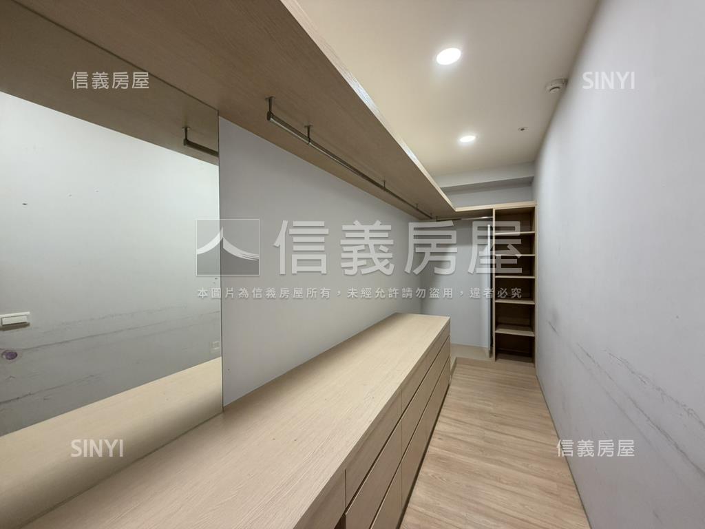 源力時代雙主臥３房車位房屋室內格局與周邊環境
